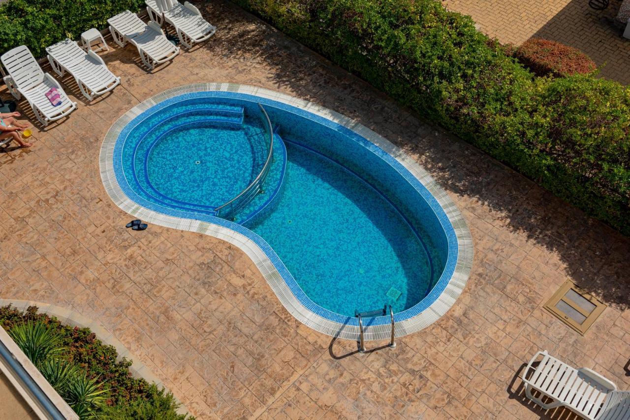 Menada Belle View Apartments Sveti Vlas Esterno foto