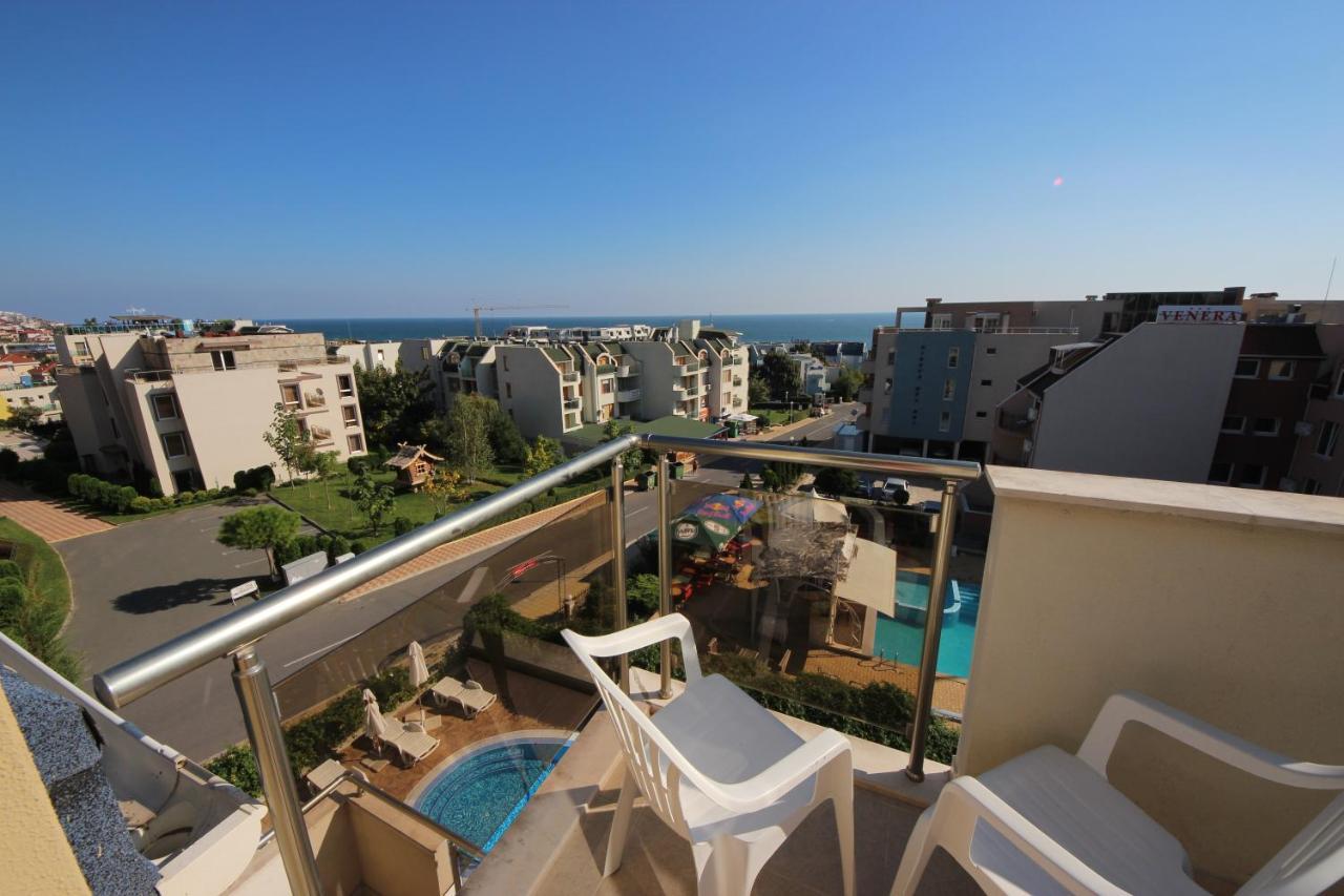 Menada Belle View Apartments Sveti Vlas Esterno foto